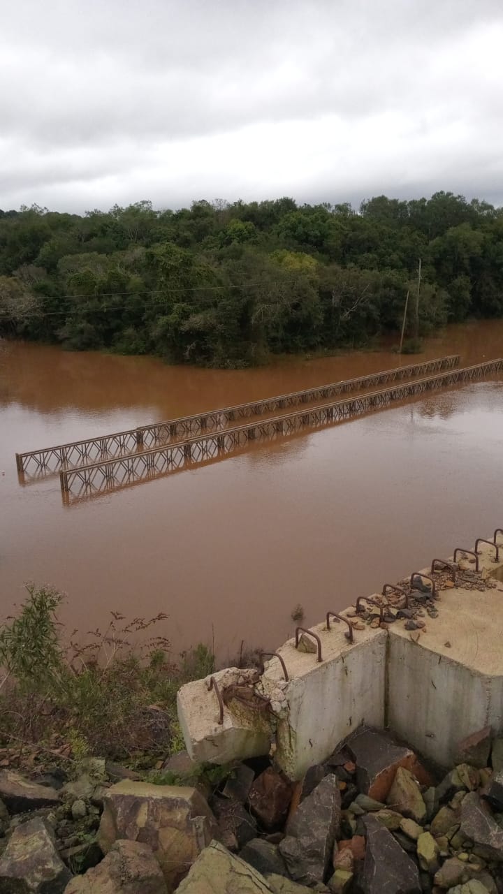 Evacuaciones preventivas por la crecida del río Uruguay en El Soberbio y San Javier